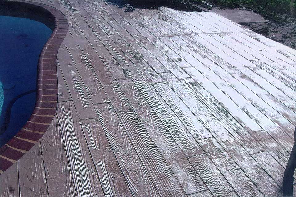 pacific-boardwalk-pool-deck