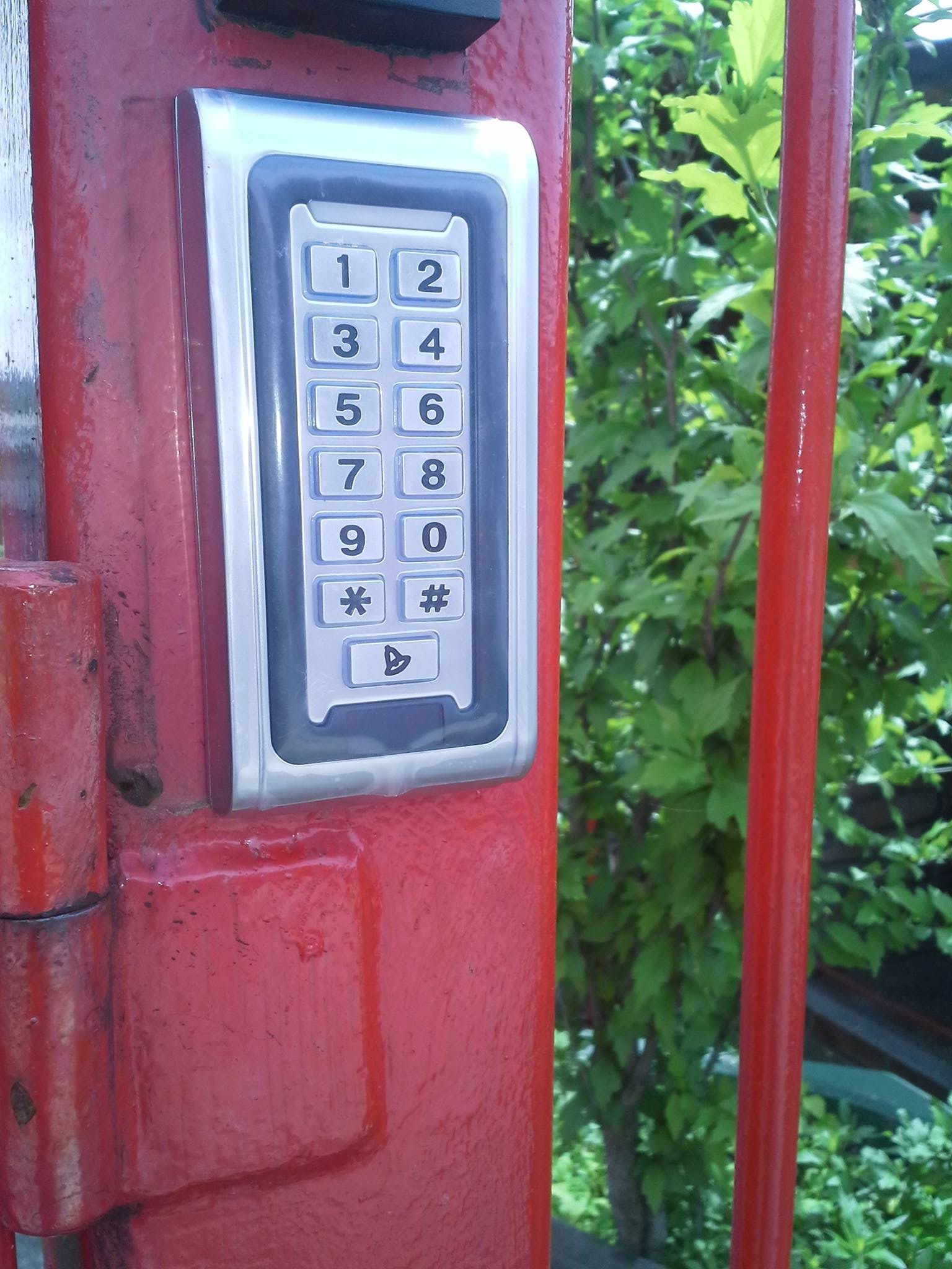 kontrola pristupa-ulazak u zgradu bez ključa-bezkontaktno otključavanje-rfid privezak-kartica-privezak-kartica-tag-16